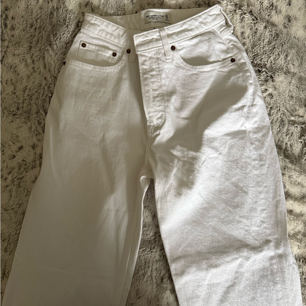 Abercrombie 90s Relaxed Jeans